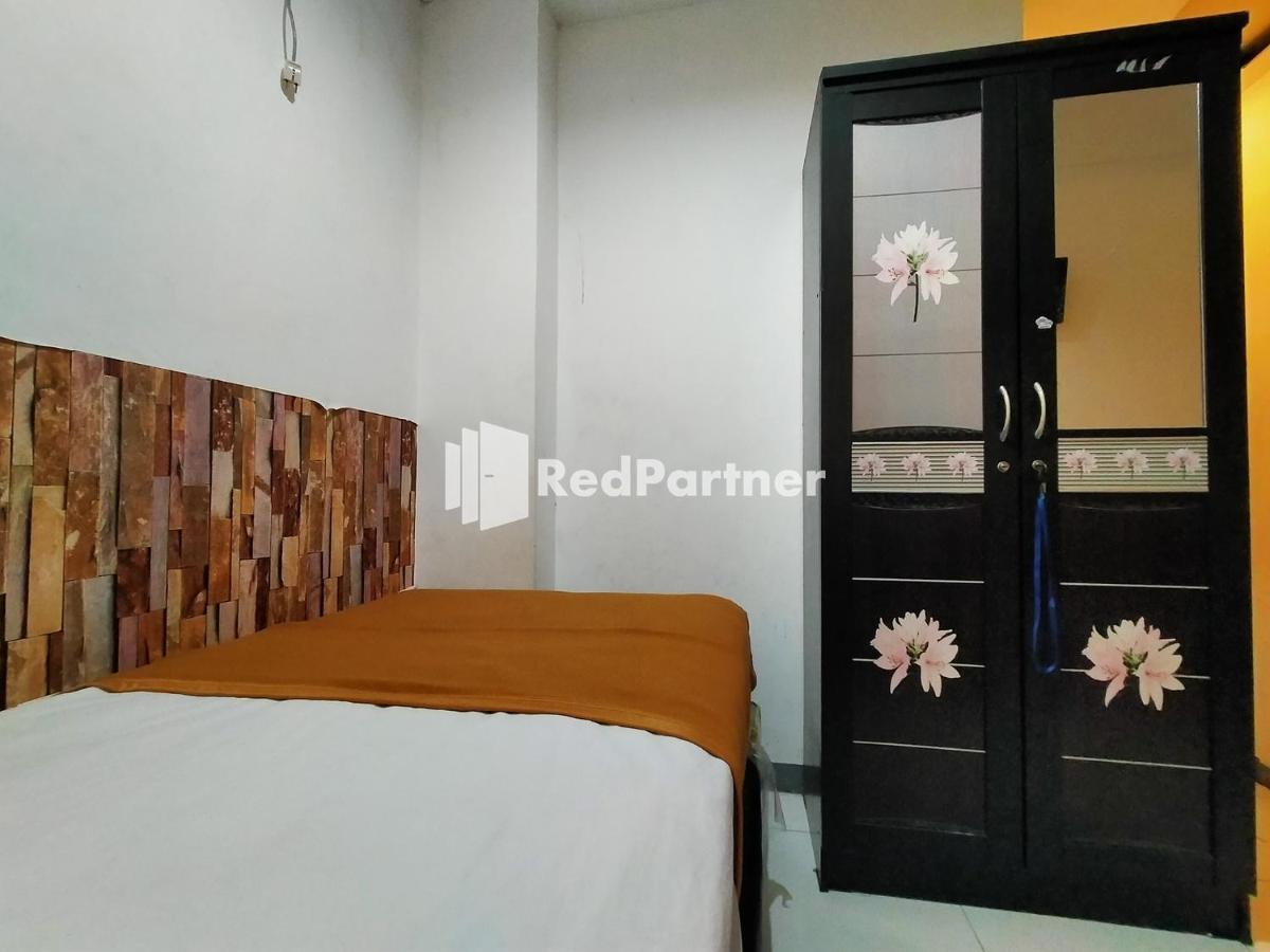 Hotel Ayu Lestari Ternate Redpartner Exterior foto